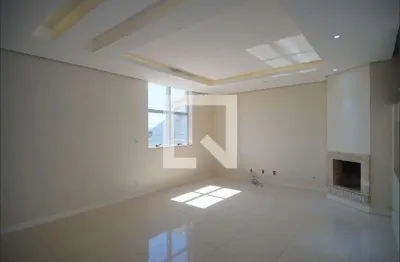 Casa com 3 quartos para alugar na Rua Irmã Helenita, São José, São Leopoldo