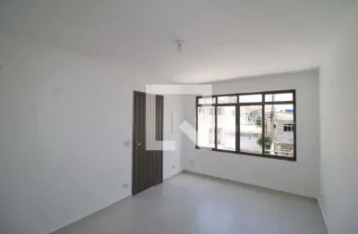 Casa com 3 quartos para alugar na Rua Antônio Said, Santana, São Paulo