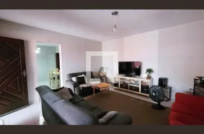 Casa para Aluguel - Vila Miranda, 2 Quartos,  290 m² - Itaquaquecetuba