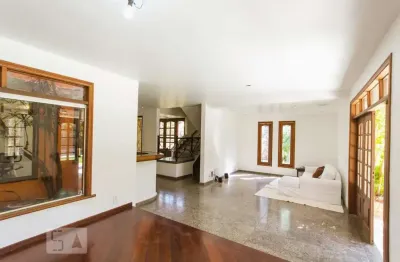 Casa para Aluguel - Freguesia , 6 Quartos,  550 m² - Rio de Janeiro
