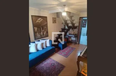 Casa / Sobrado em Condomínio para Aluguel - Uberaba, 3 Quartos,  170 m² - Curitiba