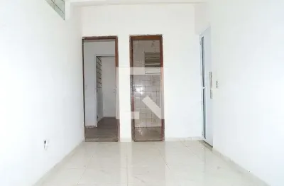 Casa para Aluguel - Goiânia, 3 Quartos,  75 m² - Belo Horizonte