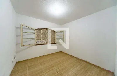 Casa com 4 quartos para alugar na Rua Ivo Medeiros, Jardim Krahe, Viamão