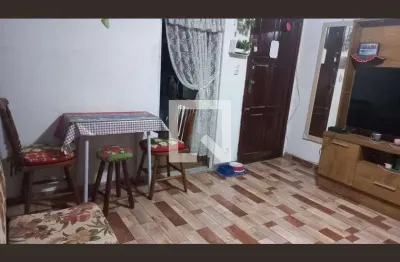 Apartamento para Aluguel - Olaria, 2 Quartos,  48 m² - Rio de Janeiro