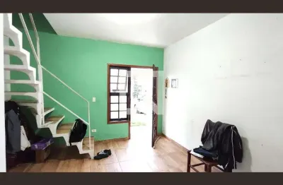Casa / Sobrado em Condomínio para Aluguel - Parque Dourado, 2 Quartos,  60 m² - Ferraz de Vasconcelos