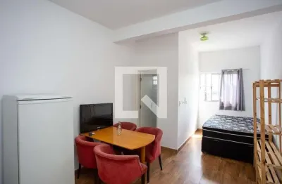 Kitnet / Stúdio para Aluguel - Centro, 1 Quarto,  18 m² - Diadema