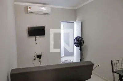 Apartamento com 1 quarto para alugar na Avenida General Pedro Pinho, Pestana, Osasco