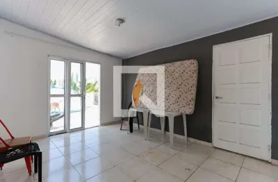 Casa com 2 quartos para alugar na Rua João de Laet, Mandaqui, São Paulo