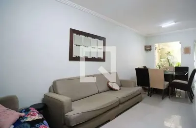 Casa para Aluguel - Vila Guilhermina, 3 Quartos,  107 m² - São Paulo