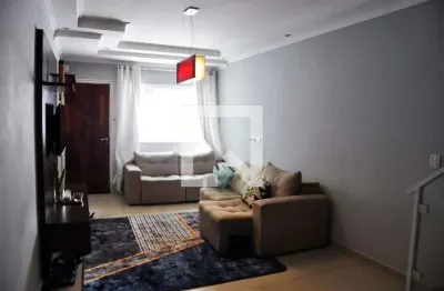 Casa para Aluguel - Vila Mangalot, 2 Quartos,  2000 m² - São Paulo