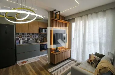 Apartamento para Aluguel - Jardim Éster Yolanda, 2 Quartos,  38 m² - São Paulo