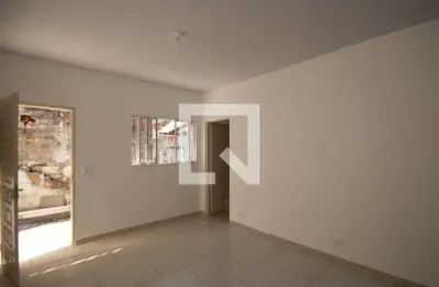 Casa com 1 quarto para alugar na Avenida General Ataliba Leonel, Vila Gustavo, São Paulo