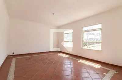 Casa com 2 quartos para alugar na Rua Araraquara, Taquaral, Campinas