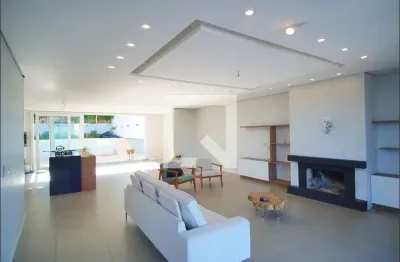 Casa para Aluguel - Jardim Itu-Sabará, 3 Quartos,  199 m² - Porto Alegre