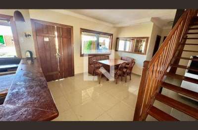 Casa / Sobrado em Condomínio para Aluguel - Colônia Agrícola Samambaia, 4 Quartos,  260 m² - Brasília