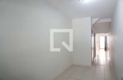 Casa para Aluguel - Jardim Santa Maria, 2 Quartos,  80 m² - São Paulo