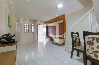 Casa com 2 quartos para alugar na Rua Francisco Mairink, Ponte Rasa, São Paulo