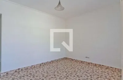 Casa com 2 quartos para alugar na Rua Francisco Diogo, Casa Verde, São Paulo