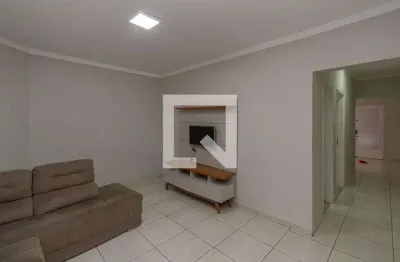 Casa com 2 quartos para alugar na Rua Antônio Consulino, Jardim Amélia, Sumaré