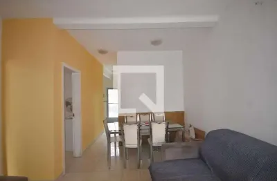 Casa para Aluguel - Vila Valqueire, 2 Quartos,  325 m² - Rio de Janeiro
