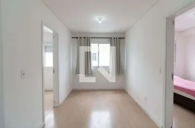 Apartamento para Aluguel - Jardim Éster Yolanda, 2 Quartos,  37 m² - São Paulo