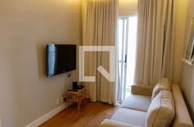 Apartamento com 2 quartos para alugar na Avenida José Lopez Lázaro, Centro, Osasco