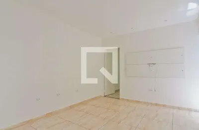 Casa com 1 quarto para alugar na Rua Doutor Valentim de Queirós, Jaraguá, São Paulo