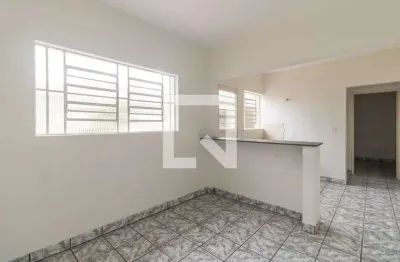 Casa com 1 quarto para alugar na Rua Raimundo Lúlio, Artur Alvim, São Paulo