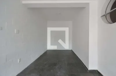 Casa para Aluguel - Colégio Batista, 2 Quartos,  65 m² - Belo Horizonte