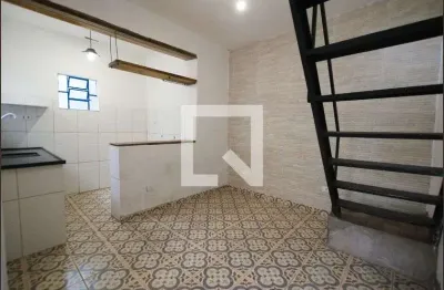 Casa com 1 quarto para alugar na Rua Silveira Campos, Cambuci, São Paulo