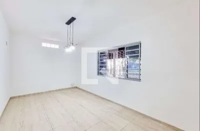 Casa para Aluguel - Parque Industrial, 2 Quartos,  130 m² - São José dos Campos