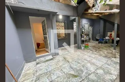 Casa para Aluguel - Piedade, 2 Quartos,  110 m² - Rio de Janeiro