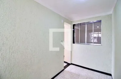 Casa para Aluguel - Parque Erasmo Assunção, 2 Quartos,  40 m² - Santo André