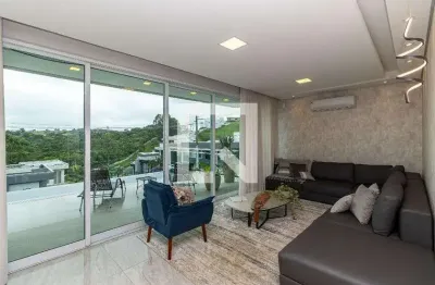 Casa / Sobrado em Condomínio para Aluguel - Santo Antônio, 4 Quartos,  529 m² - Vespasiano