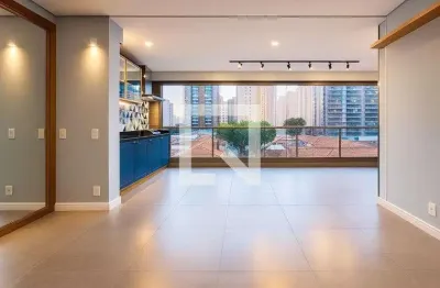 Apartamento para Aluguel - Vila Olímpia, 3 Quartos,  134 m² - São Paulo