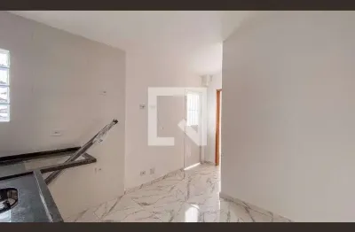 Cobertura com 2 quartos para alugar na Rua Uicó, Vila Ré, São Paulo