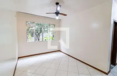 Apartamento para Aluguel - Menino Deus, 2 Quartos,  65 m² - Porto Alegre