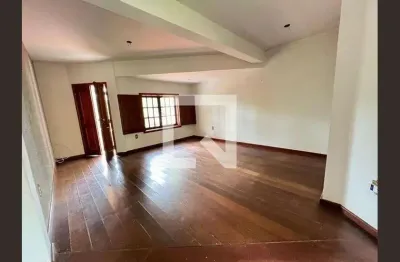 Casa / Sobrado em Condomínio para Aluguel - Vale das Araras, 3 Quartos,  2000 m² - Nova Lima