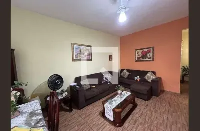 Casa para Aluguel - Pilares, 3 Quartos,  350 m² - Rio de Janeiro