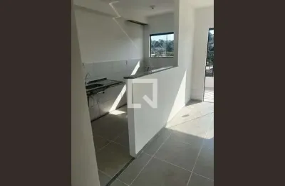 Apartamento para Aluguel - Vila Três, 2 Quartos,  40 m² - São Gonçalo