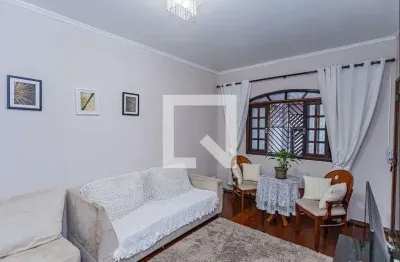 Casa com 2 quartos para alugar na Rua Almirante Paraguaçu De Sá 183 - Jardim Peri São Paulo - Sp 02632-010 Brasil, Jardim Peri, São Paulo