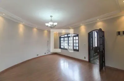 Casa para Aluguel - Cidade Satelite Santa Barbara, 3 Quartos,  230 m² - São Paulo