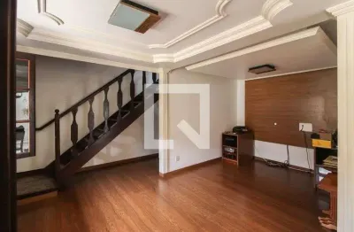 Casa para Aluguel - Rocha Sobrinho, 4 Quartos,  250 m² - Mesquita