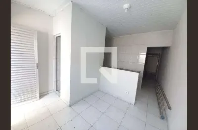 Casa para Aluguel - Parque São Vicente, 1 Quarto,  55 m² - São Vicente