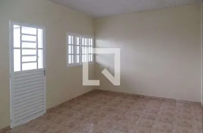 Casa para Aluguel - Jardim Cocaia, 1 Quarto,  56 m² - Guarulhos