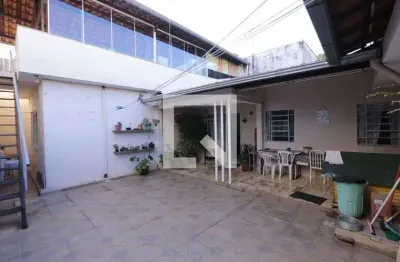 Casa para Aluguel - Riacho das Pedras, 3 Quartos,  370 m² - Contagem