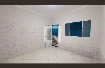 Casa com 2 quartos para alugar na Rua José dos Santos Ferreira, Vila Maluf, Suzano
