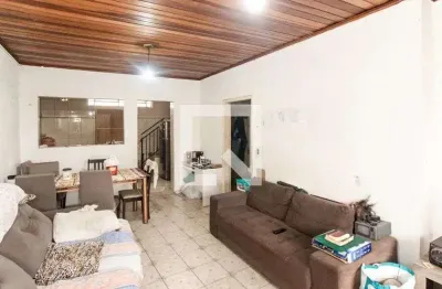 Casa com 2 quartos para alugar na Praça Presidente Jânio Da Silva Quadros 259 - Jardim Japao São Paulo - Sp Brasil, Vila Maria, São Paulo