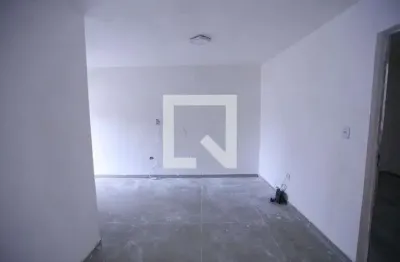 Casa com 3 quartos para alugar na Rua José Benedito Mari, Piqueri, São Paulo