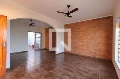 Casa para Aluguel - Parque dos Bandeirantes, 4 Quartos,  161 m² - Ribeirão Preto